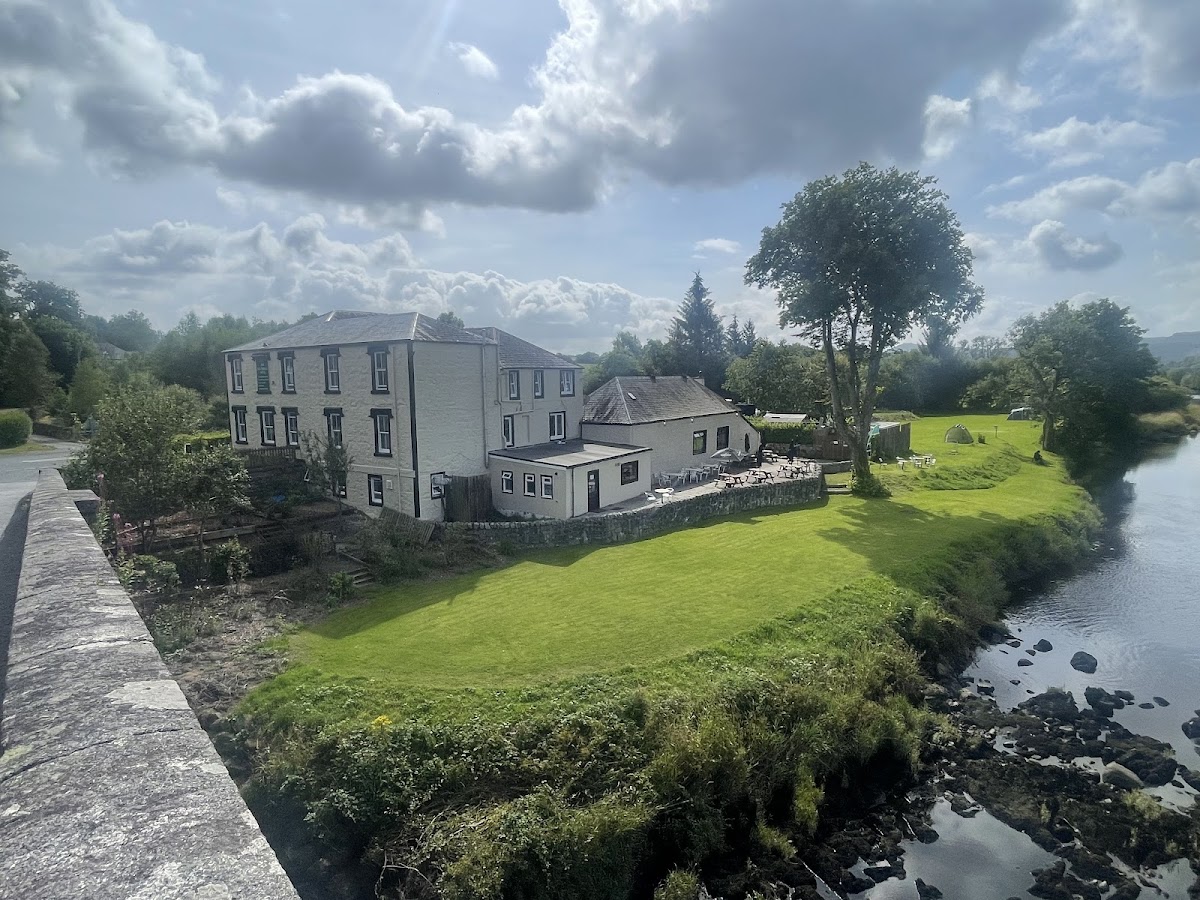 Kenbridge Hotel & Campsite